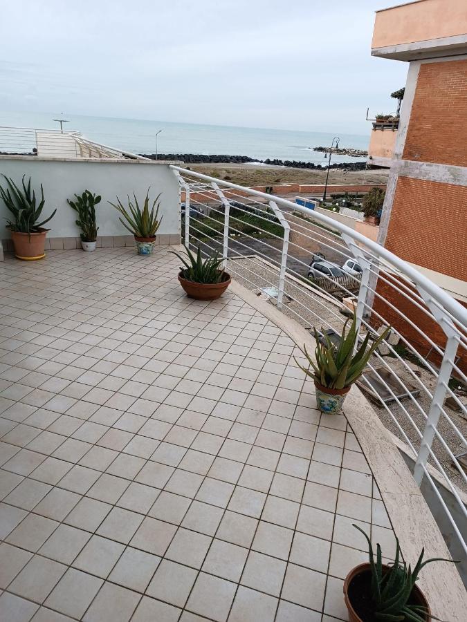 Armareaoverseassuites Fiumicino Exterior photo